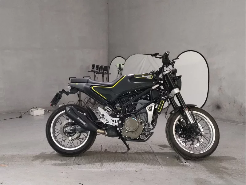 Other HUSQUARNA SUVARUTOPIREN401 лот № 7413 оценка 4  с аукциона в Японии