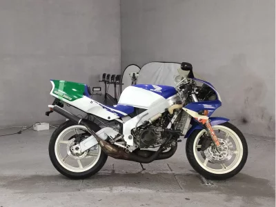 Honda NSR250R-1