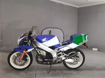 Honda NSR250R-1