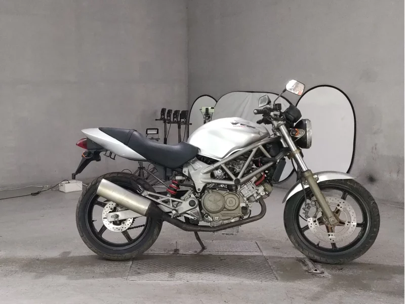 Honda VTR250