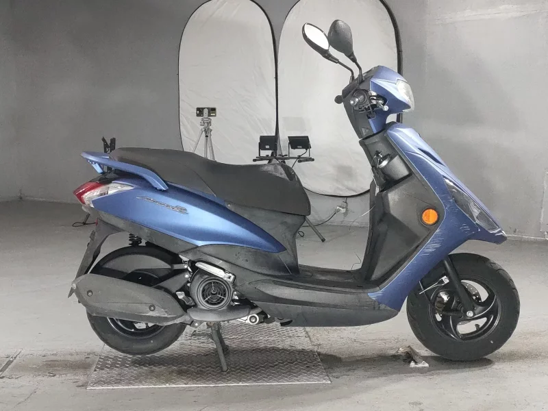 Yamaha AXIS Z