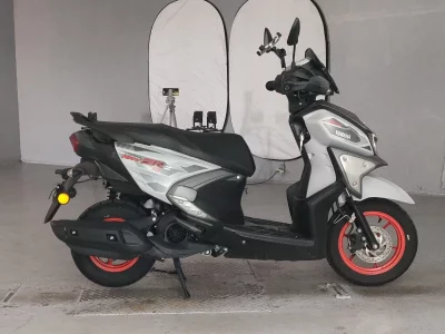 Yamaha CYGNUS RAY ZR