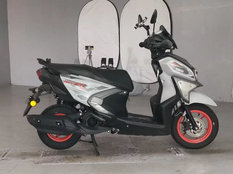 Yamaha CYGNUS RAY ZR