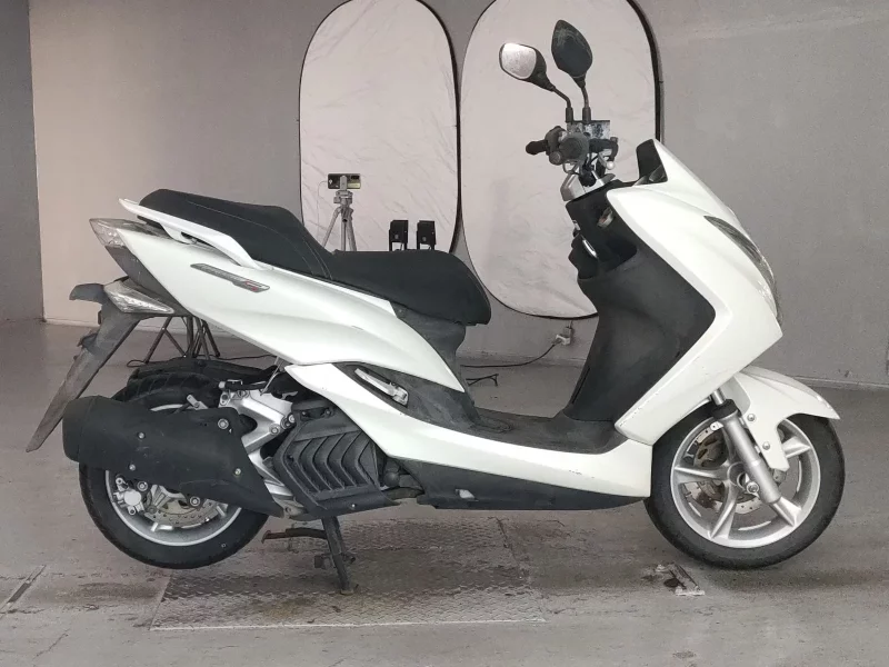 Yamaha MAJESTY 155S
