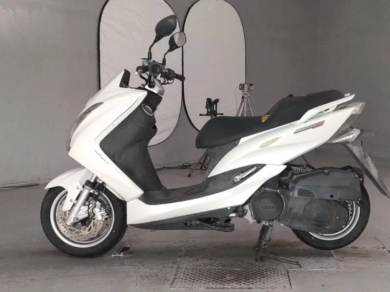 Yamaha MAJESTY 155S