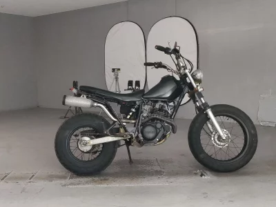 Yamaha TW200