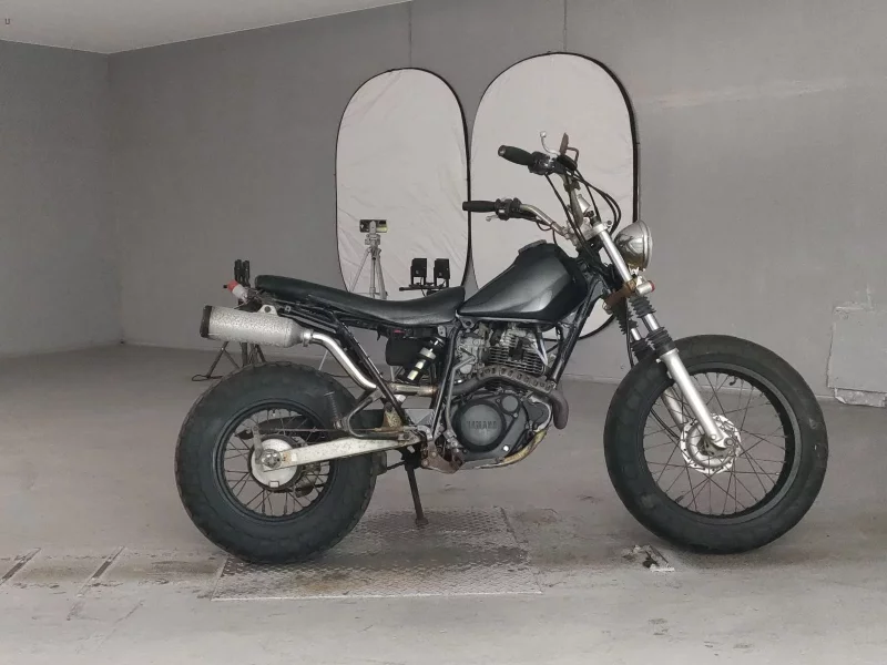 Yamaha TW200
