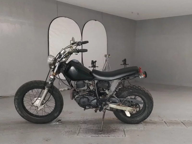 Yamaha TW200