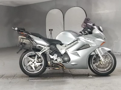 Honda VFR800
