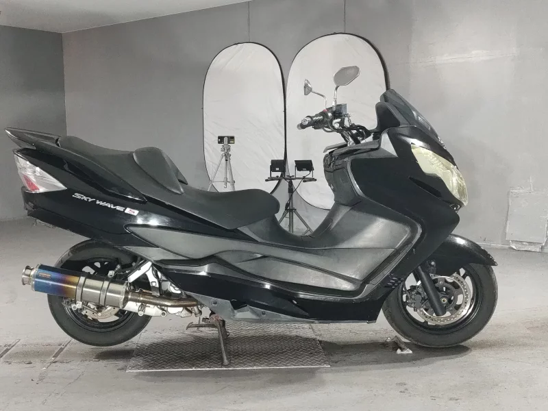 Suzuki SKYWAVE 250S