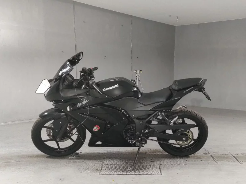 Kawasaki NINJA250R
