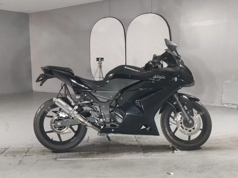 Kawasaki NINJA250R