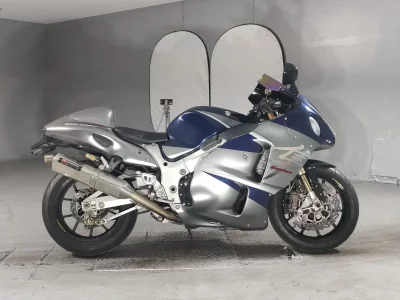 Suzuki GSX1300R HAYABUSA