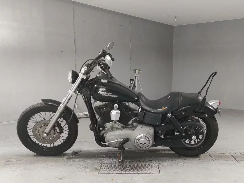 Harley-Davidson HARLEY FXDB1580