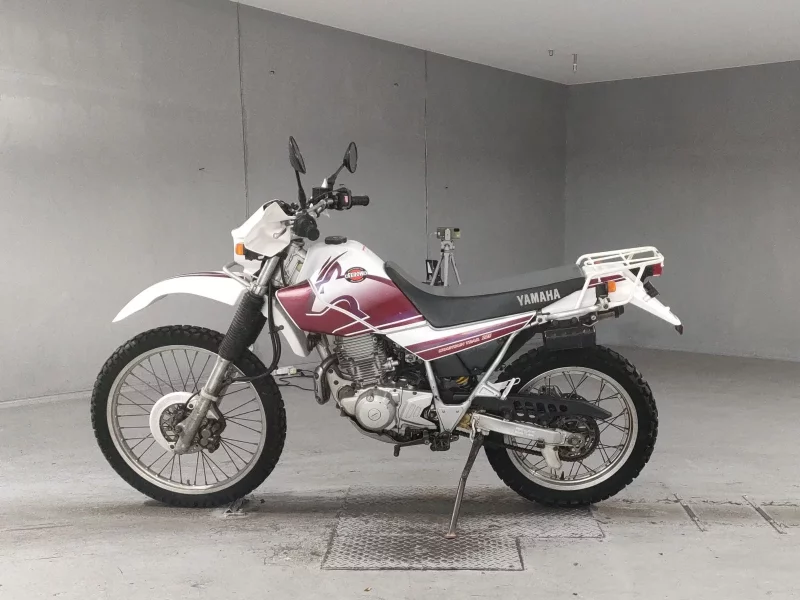 Yamaha SEROW 225W