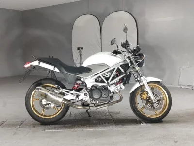 Honda VTR250