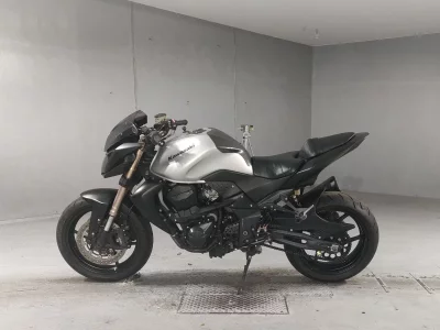 Kawasaki Z750R