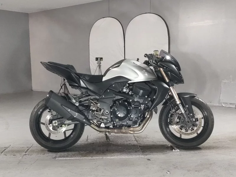 Kawasaki Z750R