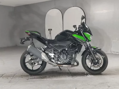 Kawasaki Z400  с аукциона в Японии