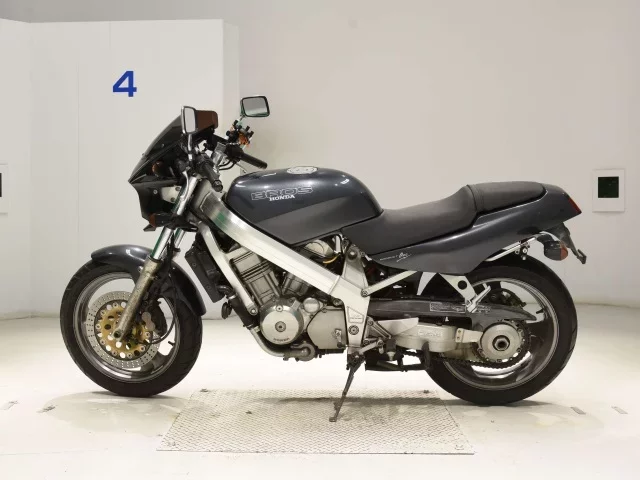 Honda BROS 650