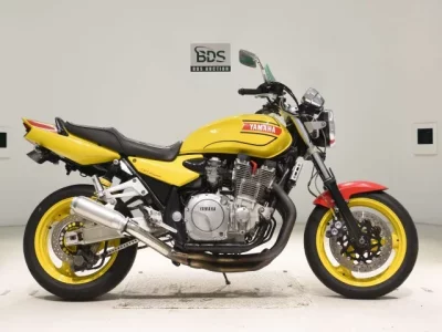Yamaha XJR1300  с аукциона в Японии