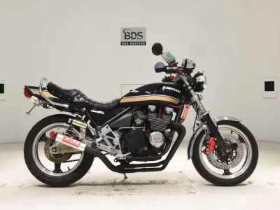 Kawasaki ZEPHYR400K  с аукциона в Японии