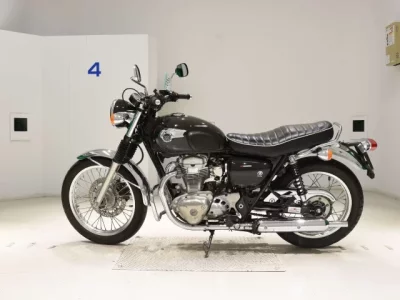 Kawasaki W800  с аукциона в Японии