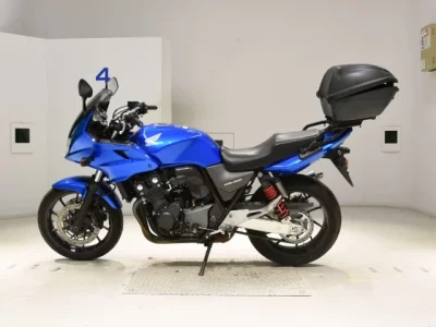 Honda CB400SFV-4 BOLDORABS  с аукциона в Японии