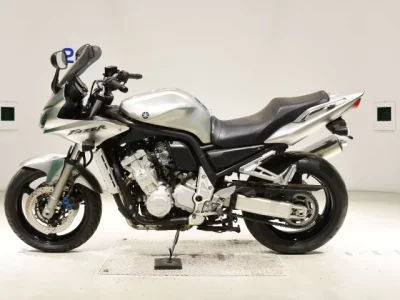 Yamaha FZS1000 FEATHER  с аукциона в Японии