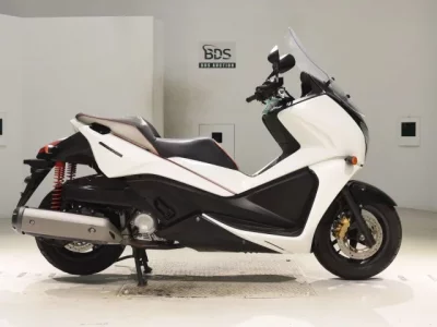 Honda PHASES  с аукциона в Японии