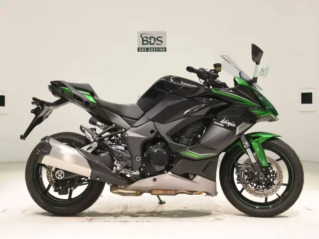 Kawasaki NINJA1000SX лот № 5290 оценка 6  с аукциона в Японии