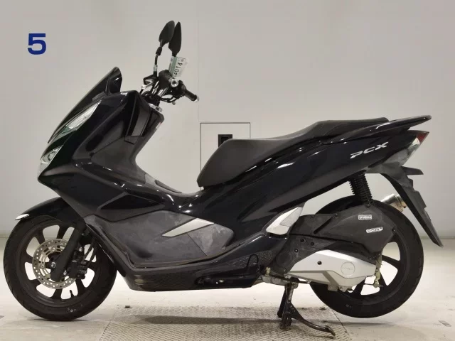 Honda PCX125-3