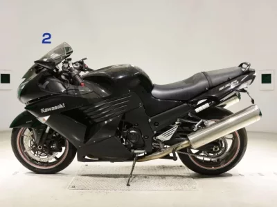 Kawasaki ZZR1400A  с аукциона в Японии