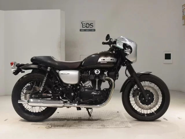 Kawasaki W800-2KAFE лот № 5161 оценка 4  с аукциона в Японии