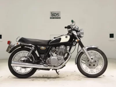 Yamaha SR400-2  с аукциона в Японии