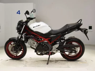 Suzuki SV650A лот № 7767 оценка 5  с аукциона в Японии 2