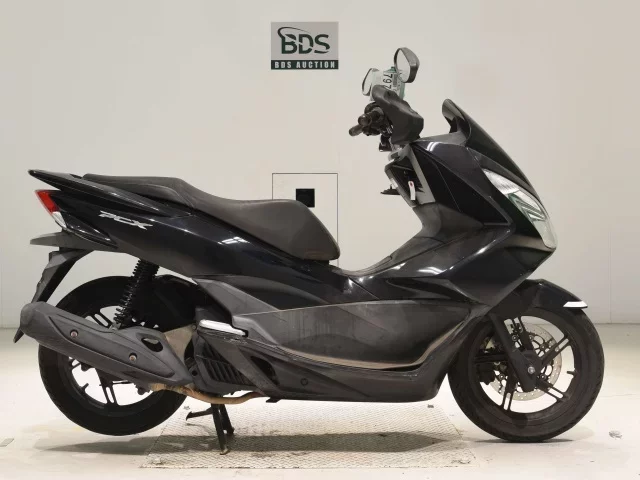 Honda PCX125-2