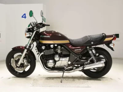 Kawasaki ZEPHYR1100  с аукциона в Японии