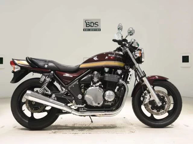 Kawasaki ZEPHYR1100 лот № 5177 оценка 5  с аукциона в Японии