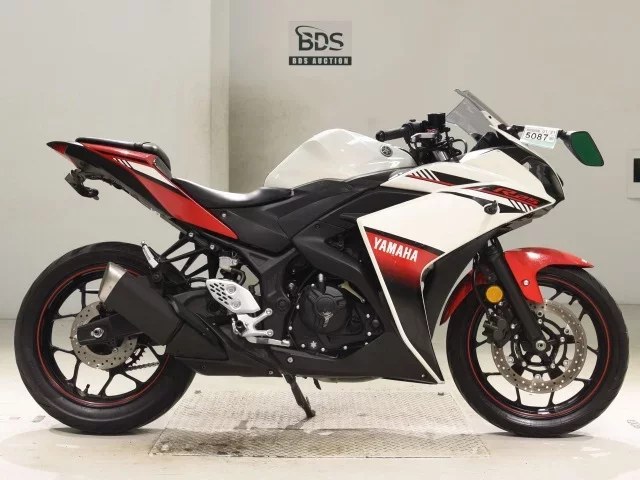 Yamaha YZF-R25 лот № 5087 оценка 4  с аукциона в Японии