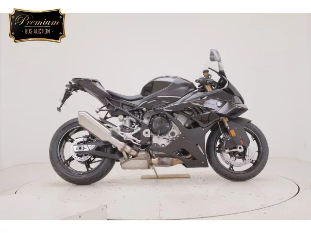BMW  S1000RR лот № 7531 оценка 9  с аукциона в Японии