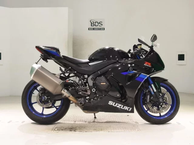 Suzuki GSX-R1000RA лот № 0491 оценка 5  с аукциона в Японии