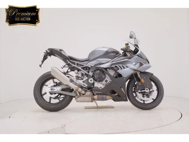 BMW  S1000RR лот № 7527 оценка 9  с аукциона в Японии