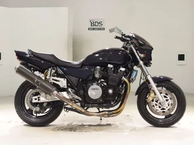 Yamaha XJR1200 лот № 5075 оценка 4  с аукциона в Японии