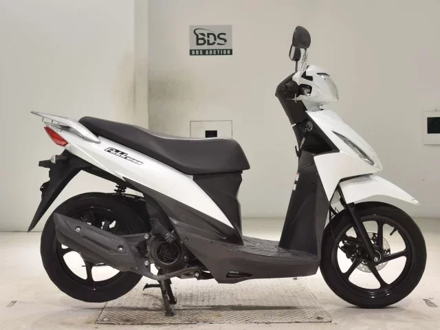 Suzuki ADDRESS110-2