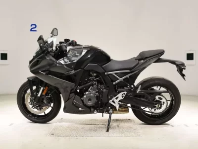 Suzuki GSX-8R  с аукциона в Японии