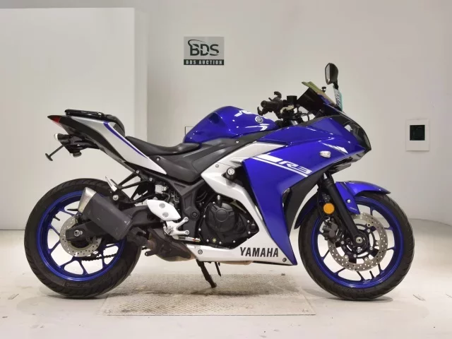 Yamaha YZF-R3 лот № 7915 оценка 4  с аукциона в Японии