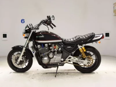 Kawasaki ZEPHYR1100  с аукциона в Японии