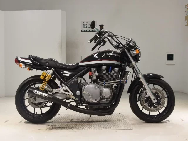 Kawasaki ZEPHYR1100 лот № 0287 оценка 4  с аукциона в Японии