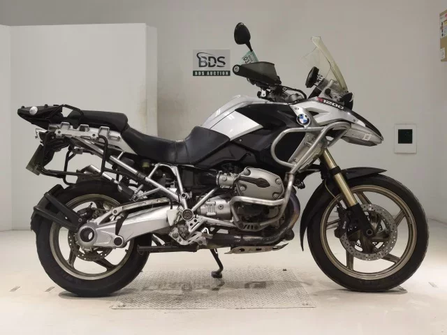BMW  R1200GS лот № 0379 оценка 4  с аукциона в Японии
